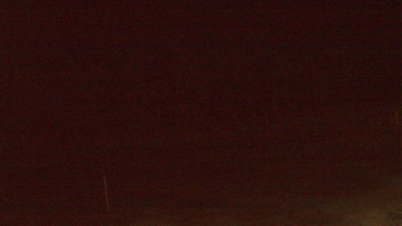 Thumbnail for current weather camera view from Lincoln ES in Pittsburg, Illinois