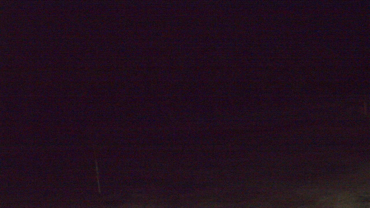 Thumbnail for current weather camera view from Lincoln ES in Pittsburg, Illinois