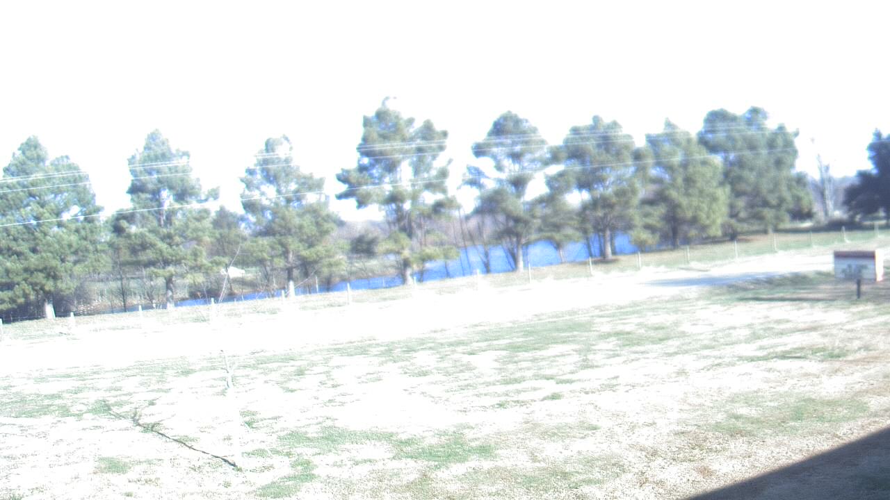 Thumbnail for current weather camera view from Lincoln ES in Pittsburg, Illinois