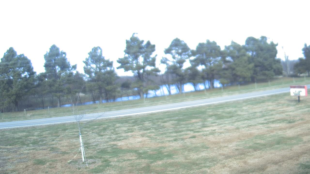 Thumbnail for current weather camera view from Lincoln ES in Pittsburg, Illinois