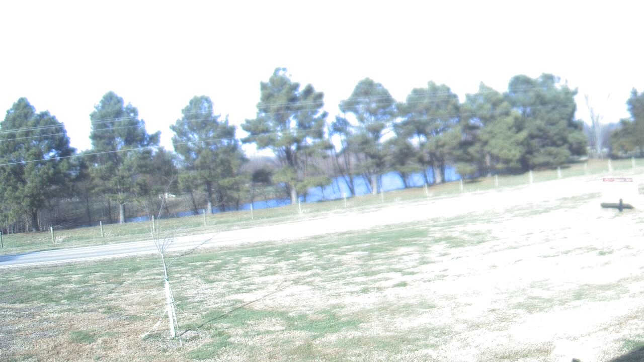 Thumbnail for current weather camera view from Lincoln ES in Pittsburg, Illinois