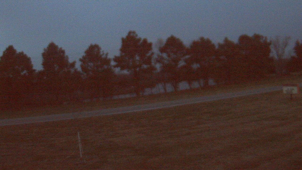 Thumbnail for current weather camera view from Lincoln ES in Pittsburg, Illinois