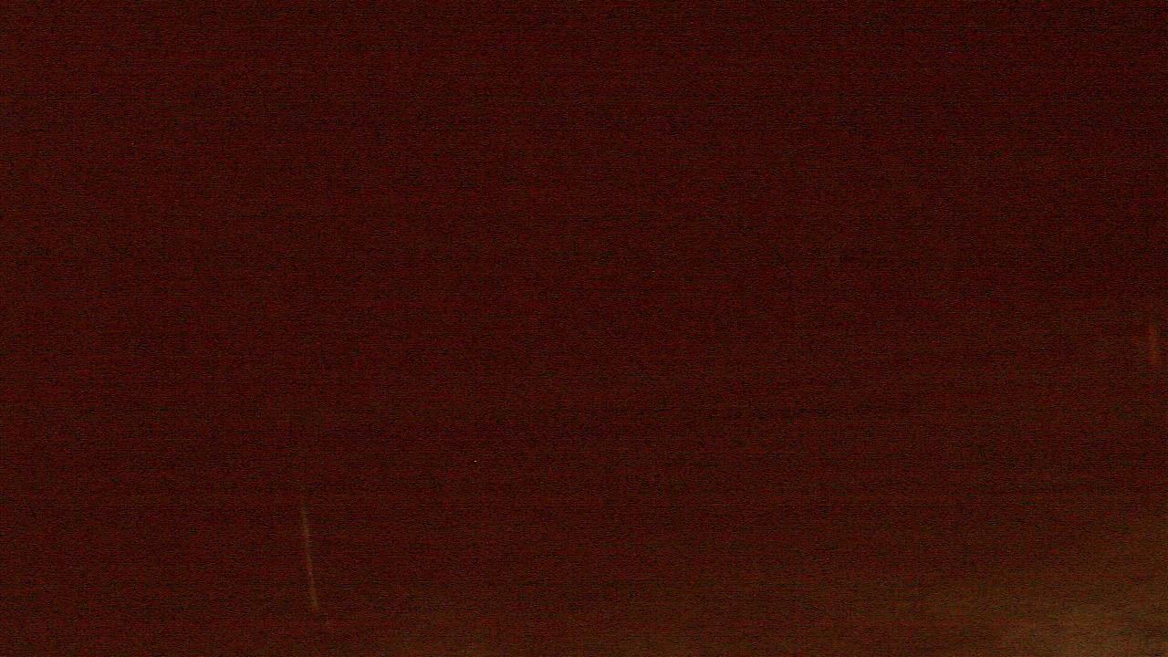 Thumbnail for current weather camera view from Lincoln ES in Pittsburg, Illinois