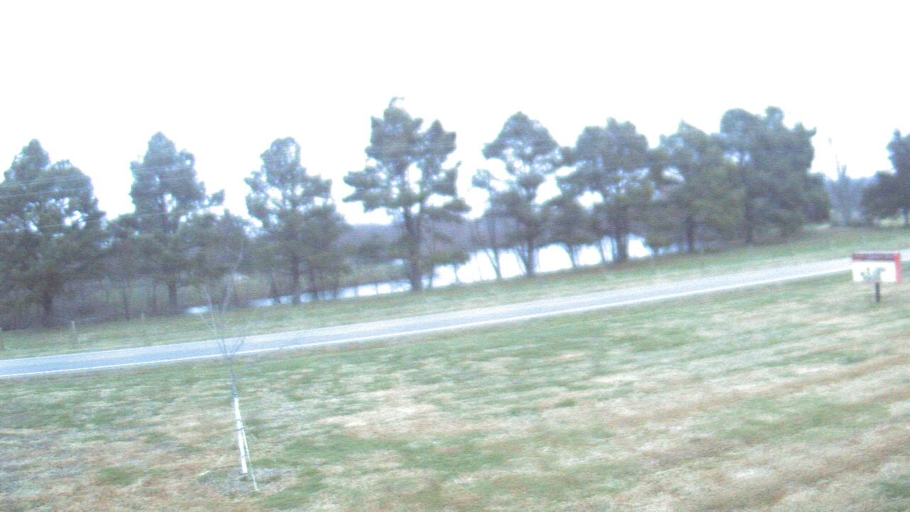 Thumbnail for current weather camera view from Lincoln ES in Pittsburg, Illinois