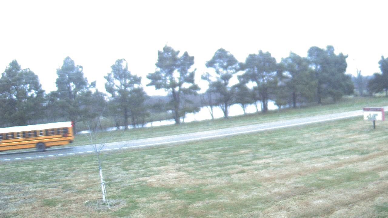 Thumbnail for current weather camera view from Lincoln ES in Pittsburg, Illinois