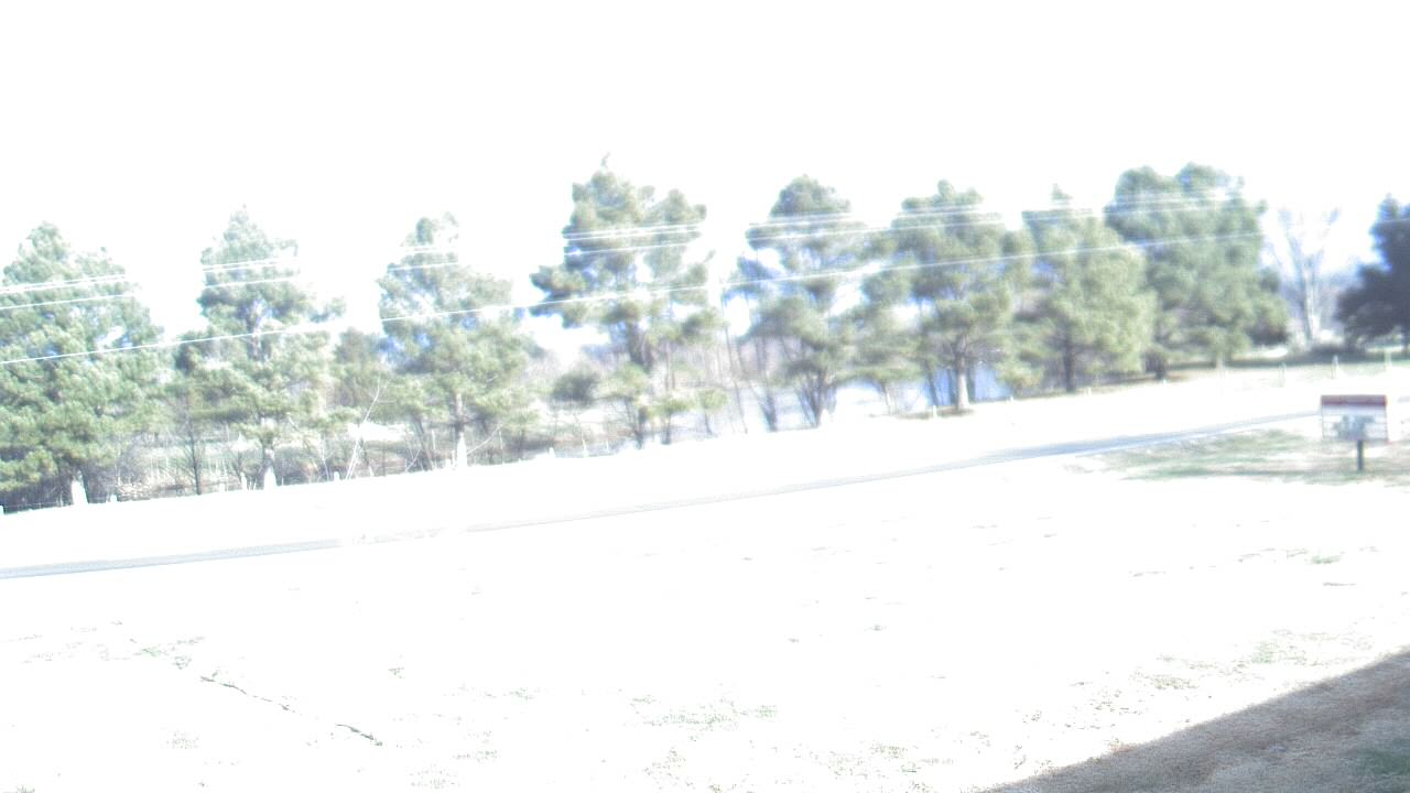 Thumbnail for current weather camera view from Lincoln ES in Pittsburg, Illinois