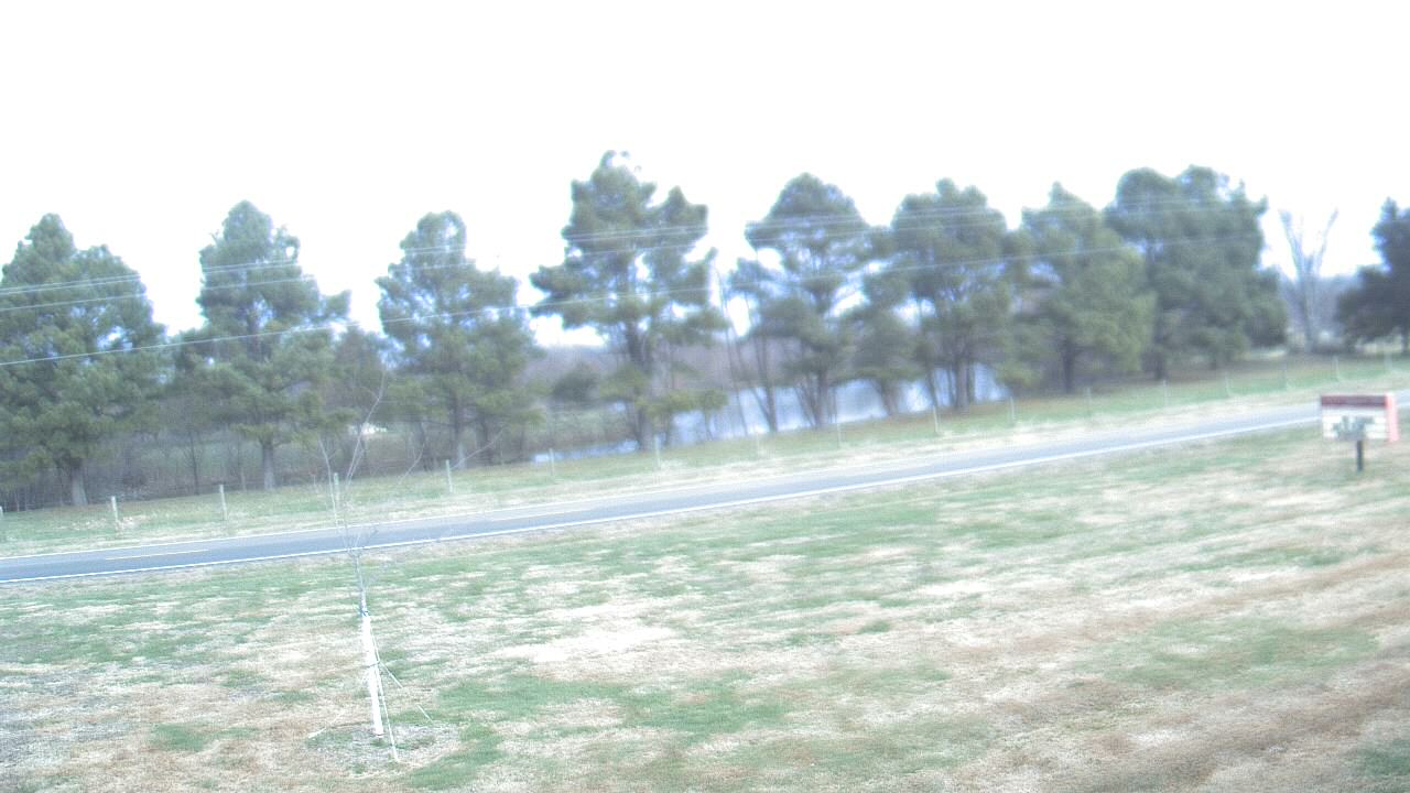 Thumbnail for current weather camera view from Lincoln ES in Pittsburg, Illinois