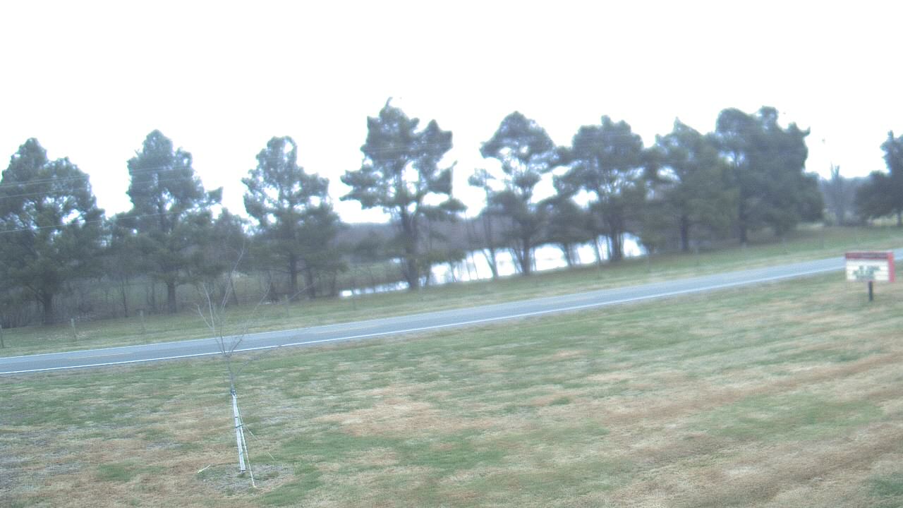 Thumbnail for current weather camera view from Lincoln ES in Pittsburg, Illinois