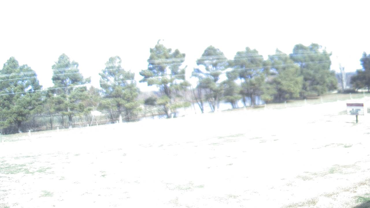 Thumbnail for current weather camera view from Lincoln ES in Pittsburg, Illinois