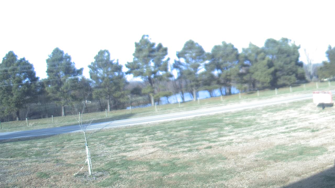 Thumbnail for current weather camera view from Lincoln ES in Pittsburg, Illinois