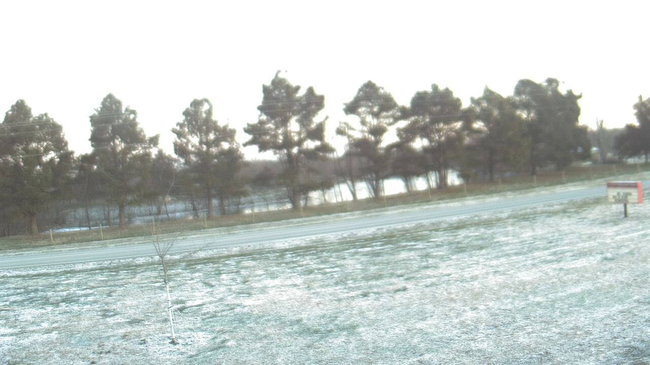 Thumbnail for current weather camera view from Lincoln ES in Pittsburg, Illinois