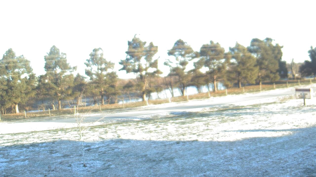 Thumbnail for current weather camera view from Lincoln ES in Pittsburg, Illinois