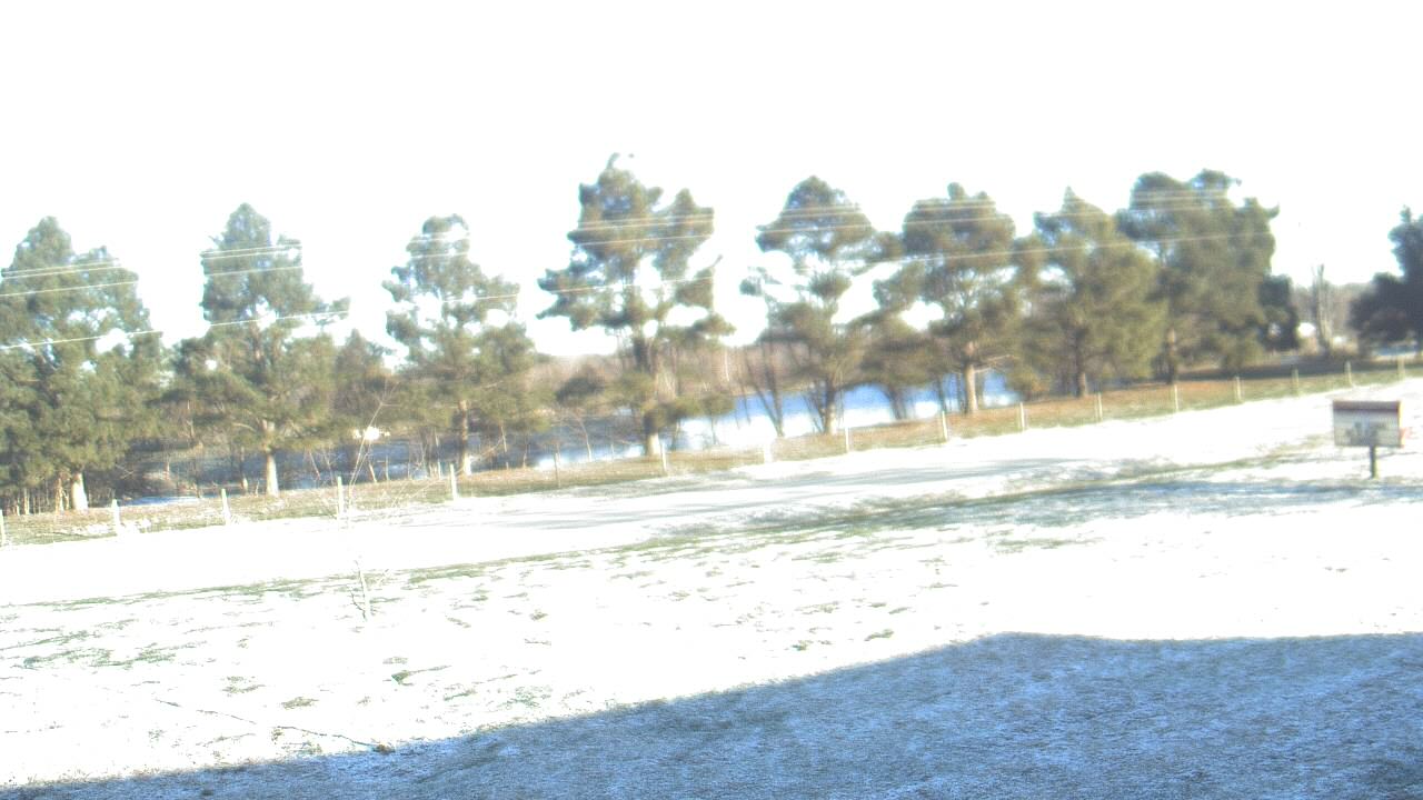 Thumbnail for current weather camera view from Lincoln ES in Pittsburg, Illinois