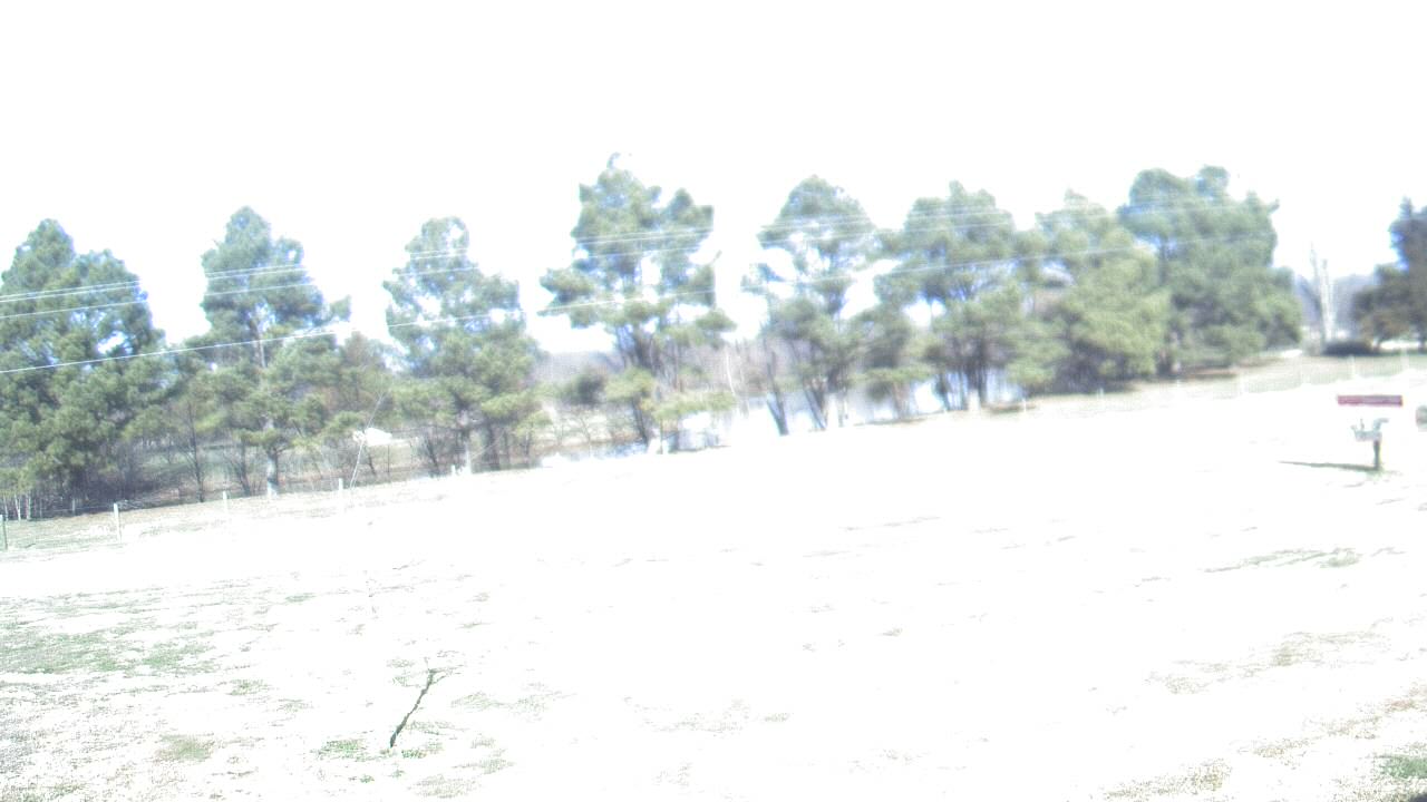 Thumbnail for current weather camera view from Lincoln ES in Pittsburg, Illinois