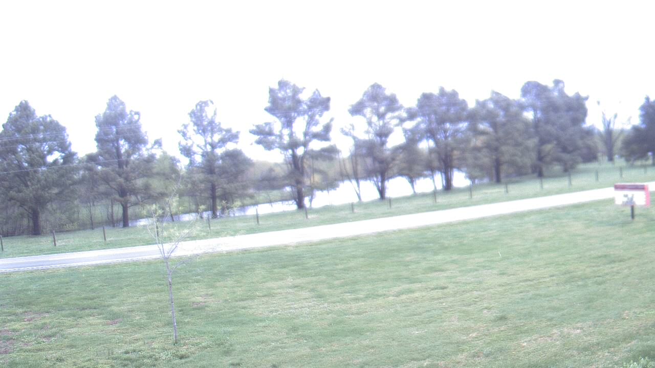 Thumbnail for current weather camera view from Lincoln ES in Pittsburg, Illinois