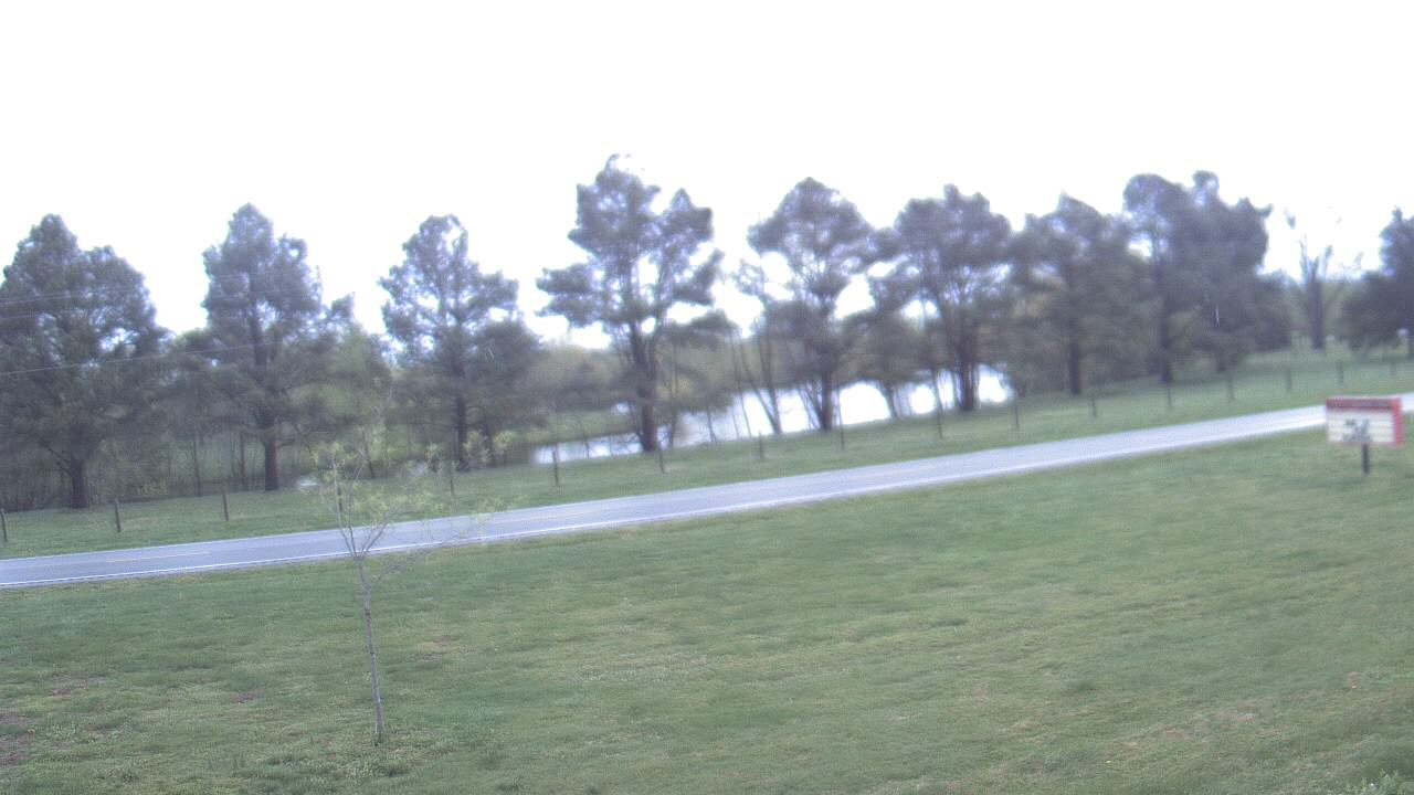 Thumbnail for current weather camera view from Lincoln ES in Pittsburg, Illinois