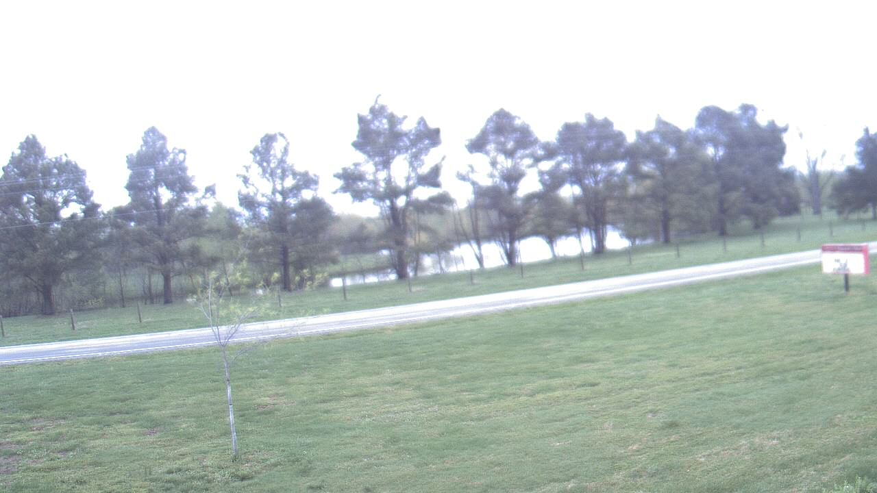 Thumbnail for current weather camera view from Lincoln ES in Pittsburg, Illinois