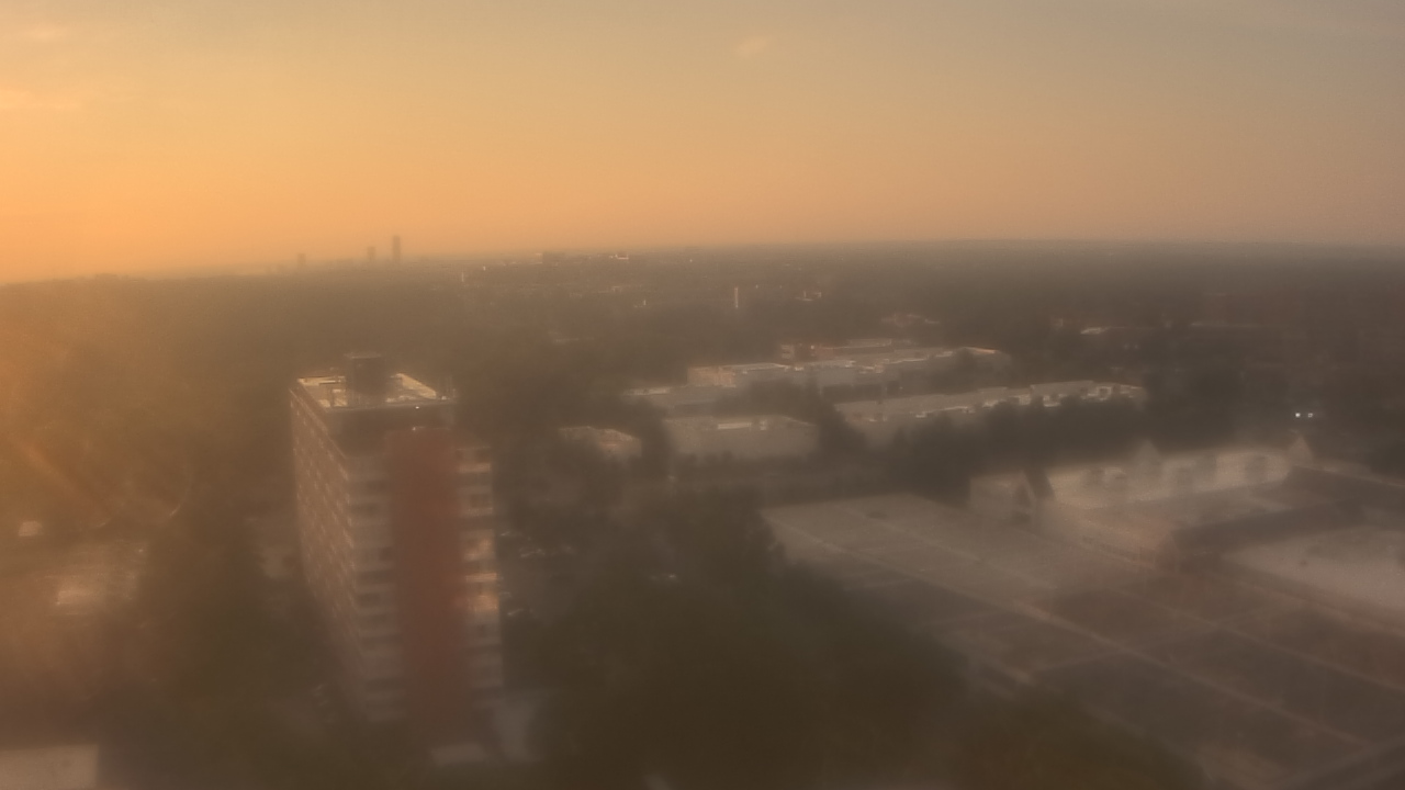 Thumbnail for current weather camera view from Plaza West Building in Little Rock, Arkansas