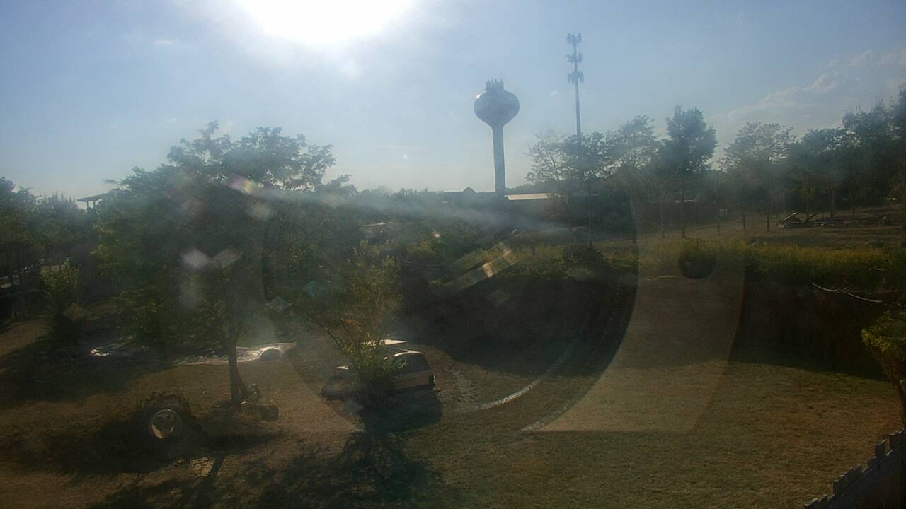 Thumbnail for current weather camera view from Columbus Zoo and Aquarium in Powell, Ohio