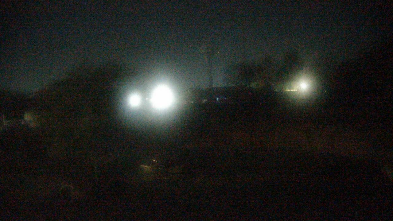 Thumbnail for current weather camera view from Columbus Zoo and Aquarium in Powell, Ohio
