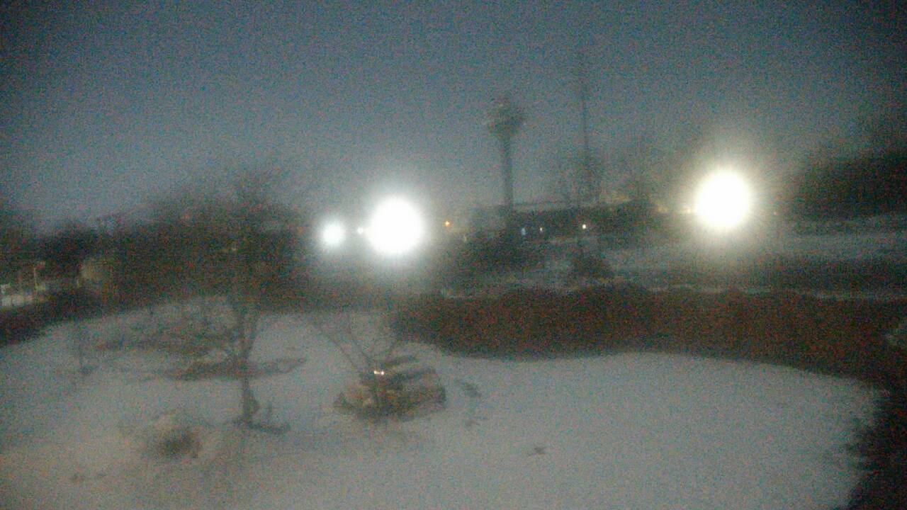 Thumbnail for current weather camera view from Columbus Zoo and Aquarium in Powell, Ohio