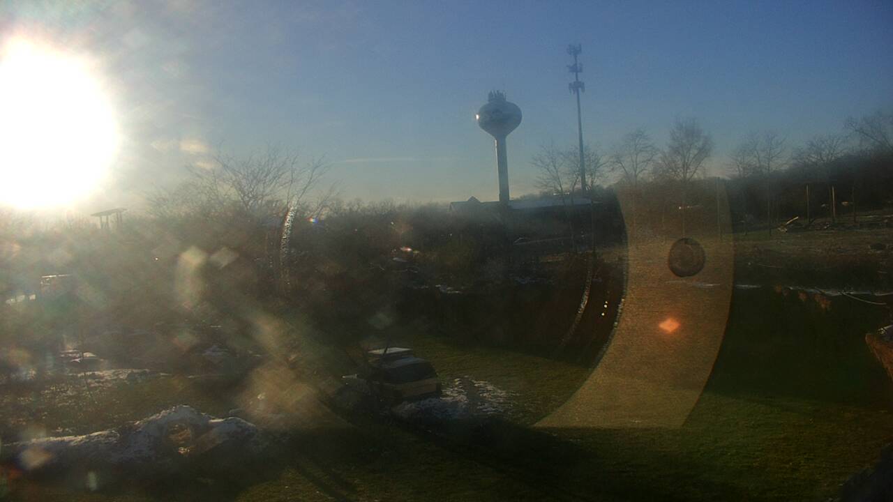 Thumbnail for current weather camera view from Columbus Zoo and Aquarium in Powell, Ohio