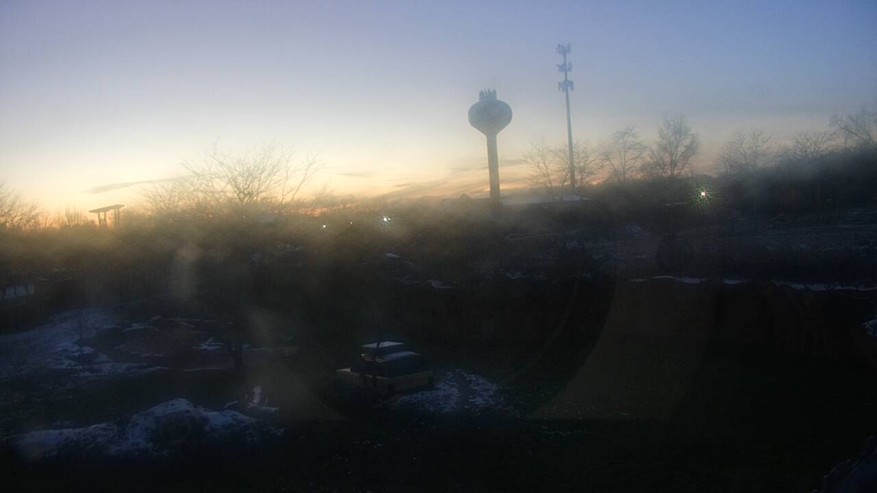 Thumbnail for current weather camera view from Columbus Zoo and Aquarium in Powell, Ohio