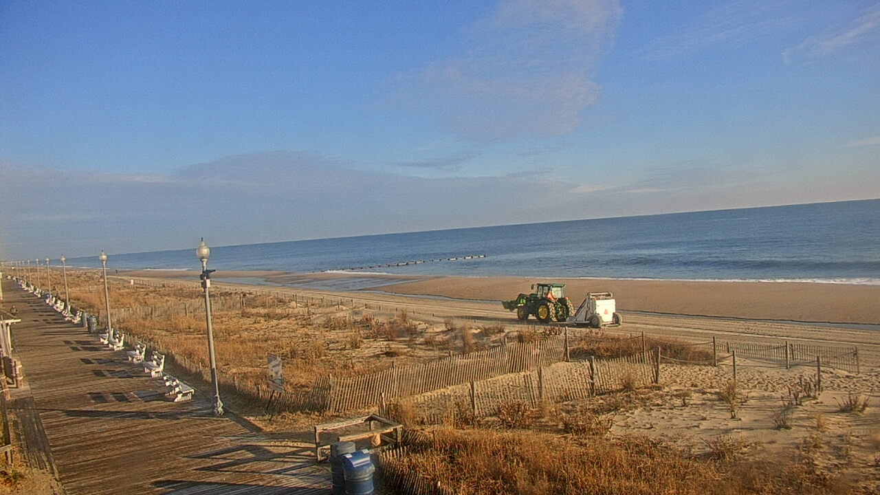 Thumbnail for current weather camera view from Boardwalk Plaza Hotel in Rehoboth Beach, Delaware