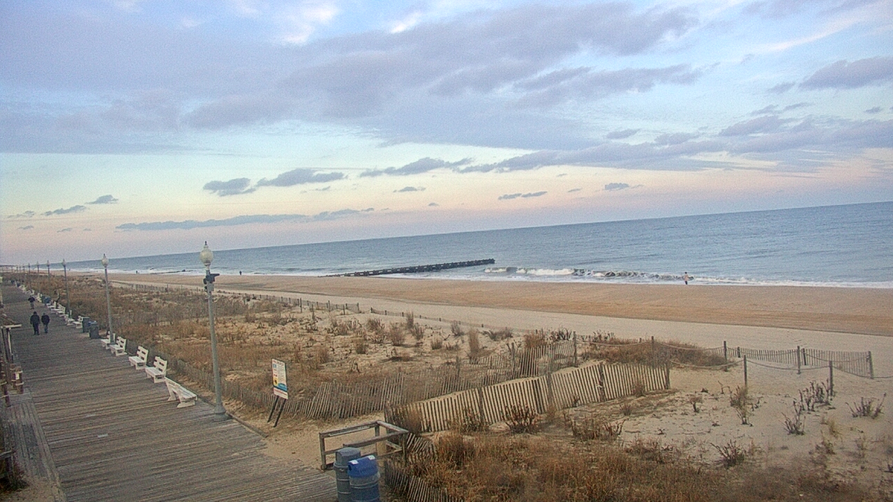 Thumbnail for current weather camera view from Boardwalk Plaza Hotel in Rehoboth Beach, Delaware