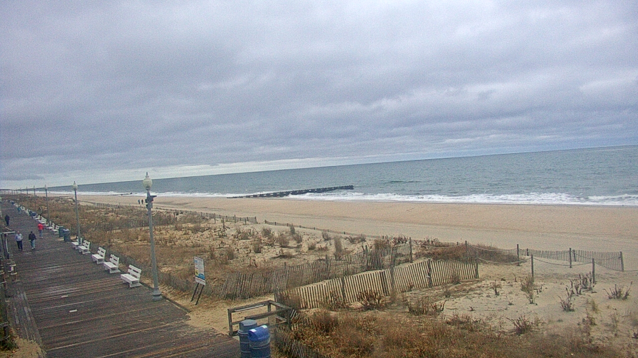Thumbnail for current weather camera view from Boardwalk Plaza Hotel in Rehoboth Beach, Delaware