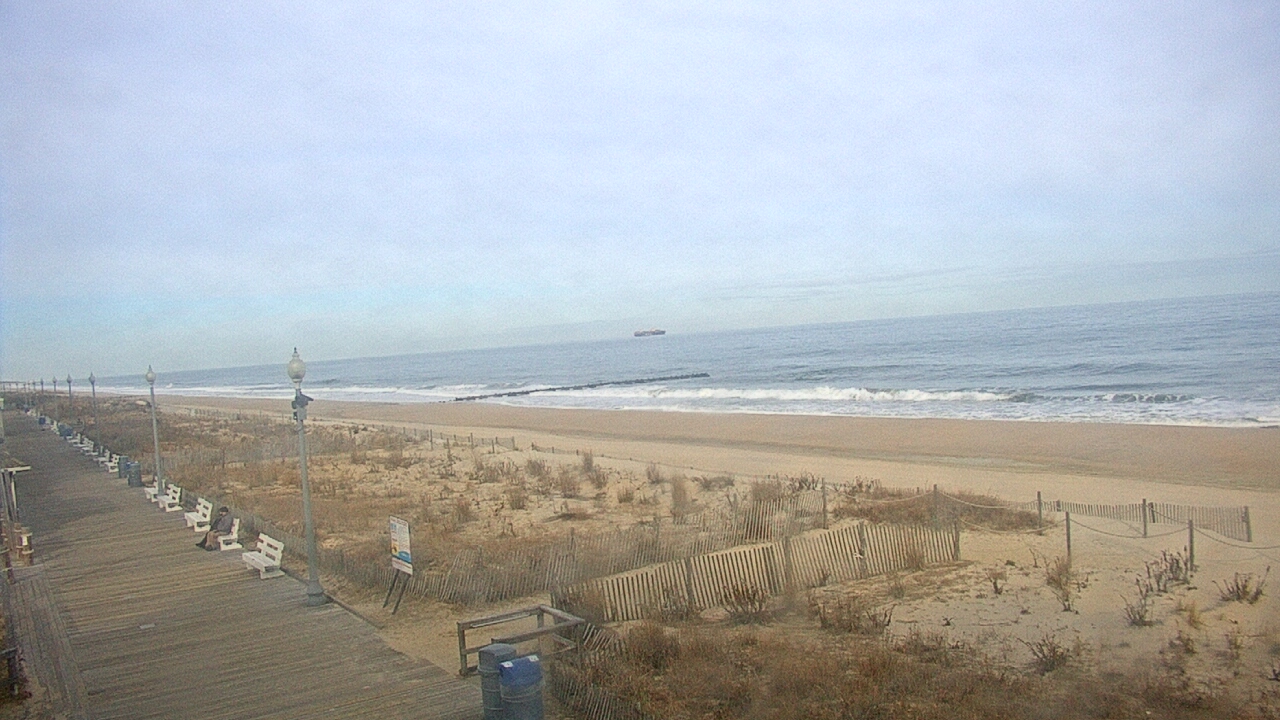 Thumbnail for current weather camera view from Boardwalk Plaza Hotel in Rehoboth Beach, Delaware