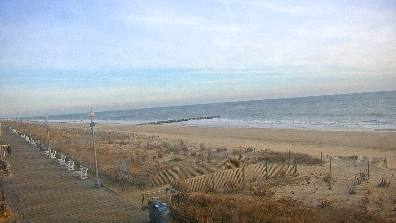 Thumbnail for current weather camera view from Boardwalk Plaza Hotel in Rehoboth Beach, Delaware