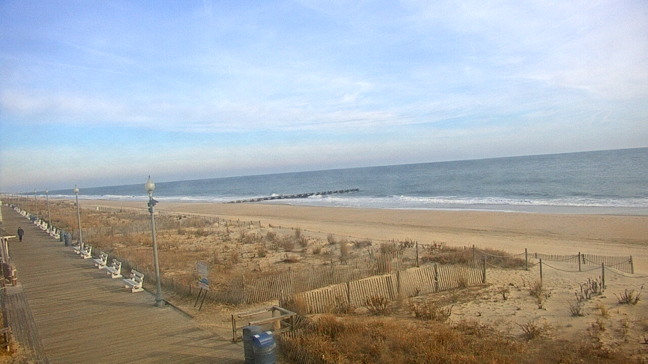 Thumbnail for current weather camera view from Boardwalk Plaza Hotel in Rehoboth Beach, Delaware