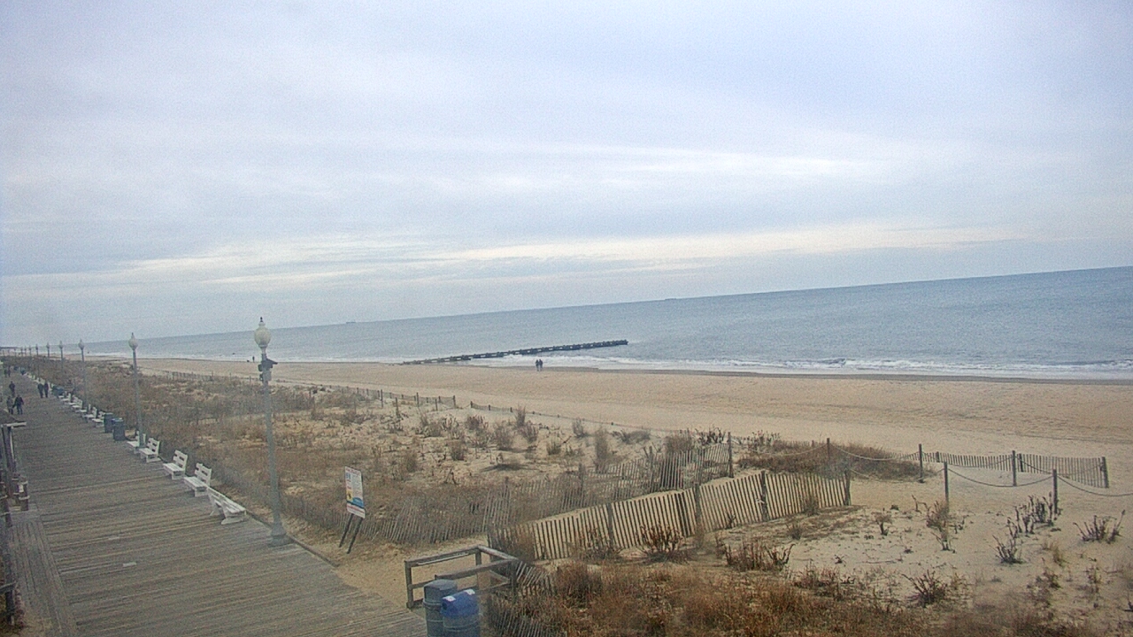Thumbnail for current weather camera view from Boardwalk Plaza Hotel in Rehoboth Beach, Delaware