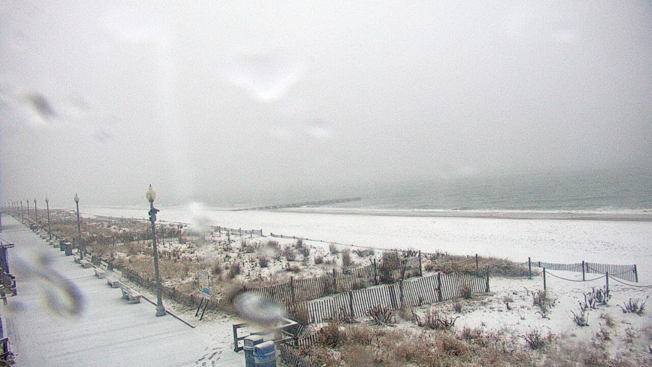 Thumbnail for current weather camera view from Boardwalk Plaza Hotel in Rehoboth Beach, Delaware
