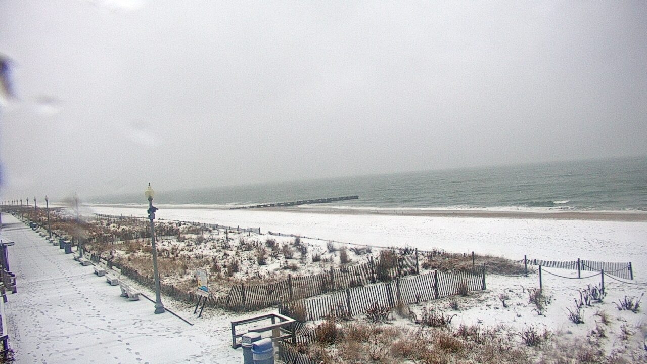 Thumbnail for current weather camera view from Boardwalk Plaza Hotel in Rehoboth Beach, Delaware