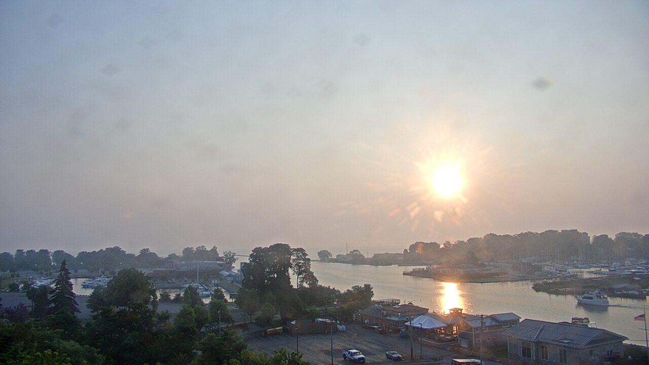 Thumbnail for current weather camera view from Charlotte-Genesee Lighthouse in Rochester, New York