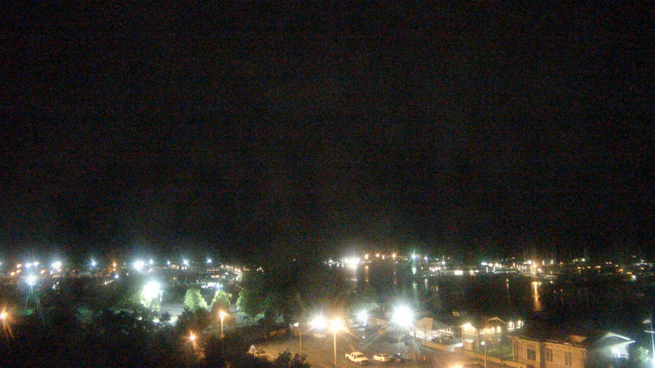 Thumbnail for current weather camera view from Charlotte-Genesee Lighthouse in Rochester, New York
