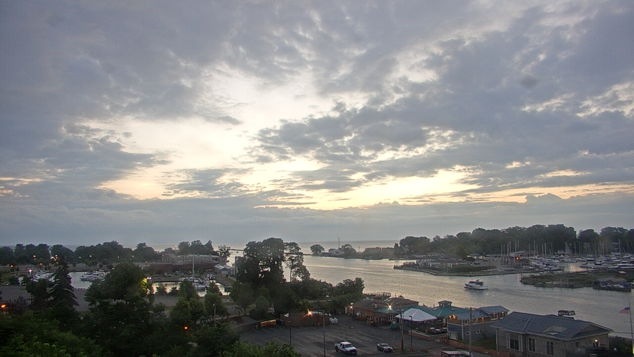 Thumbnail for current weather camera view from Charlotte-Genesee Lighthouse in Rochester, New York