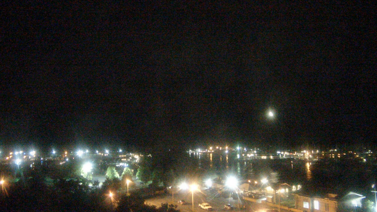 Thumbnail for current weather camera view from Charlotte-Genesee Lighthouse in Rochester, New York
