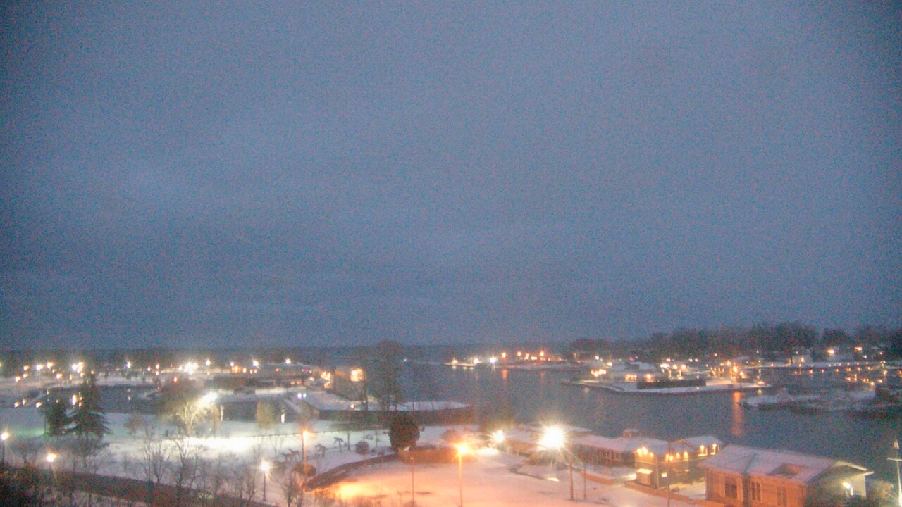 Thumbnail for current weather camera view from Charlotte-Genesee Lighthouse in Rochester, New York