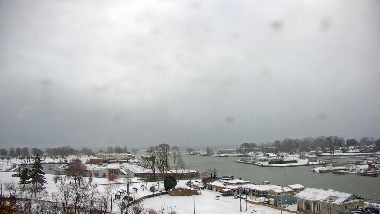 Thumbnail for current weather camera view from Charlotte-Genesee Lighthouse in Rochester, New York