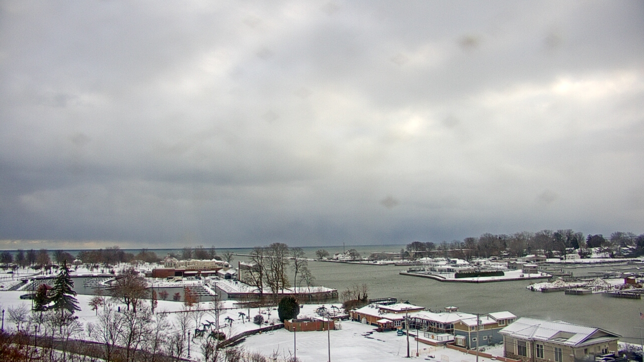 Thumbnail for current weather camera view from Charlotte-Genesee Lighthouse in Rochester, New York