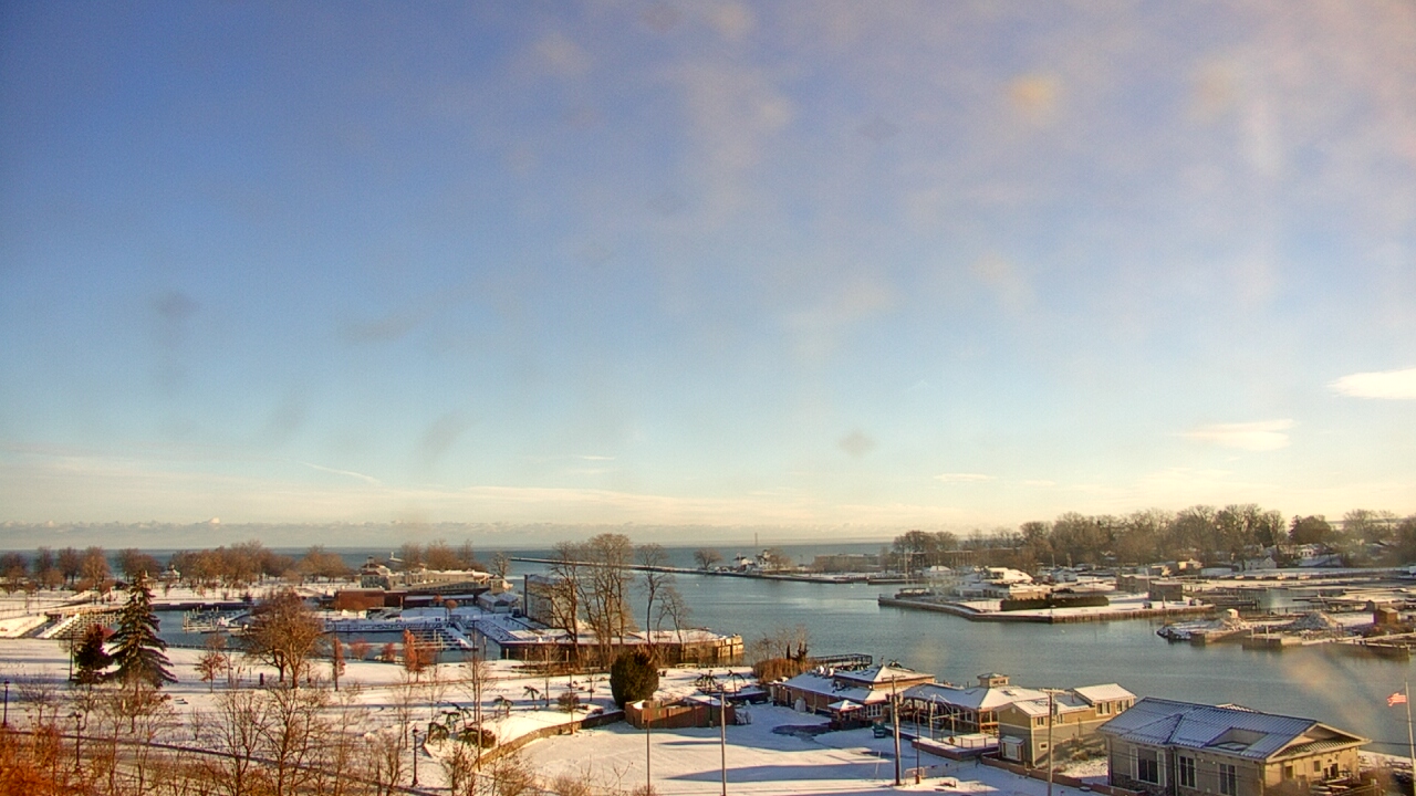 Thumbnail for current weather camera view from Charlotte-Genesee Lighthouse in Rochester, New York