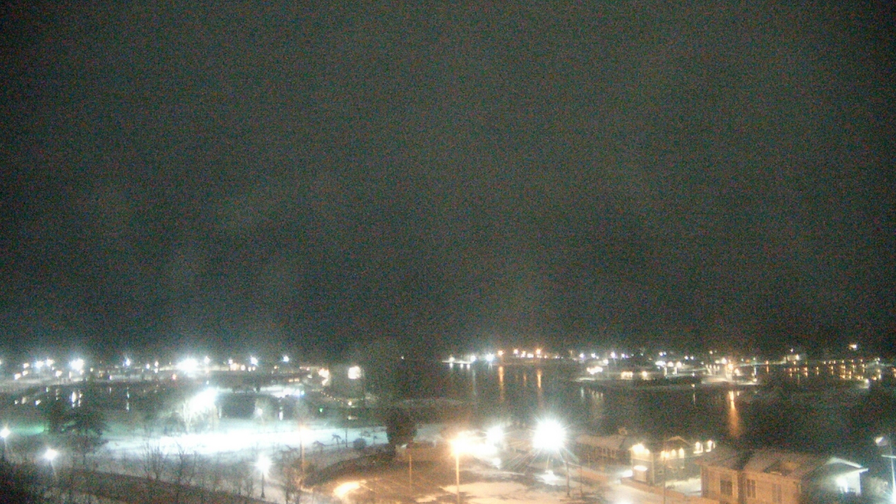 Thumbnail for current weather camera view from Charlotte-Genesee Lighthouse in Rochester, New York