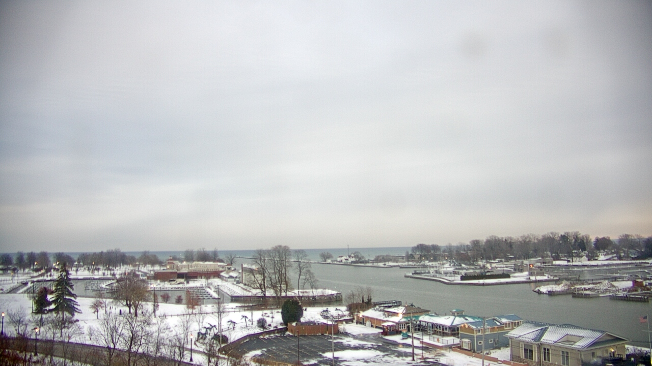 Thumbnail for current weather camera view from Charlotte-Genesee Lighthouse in Rochester, New York