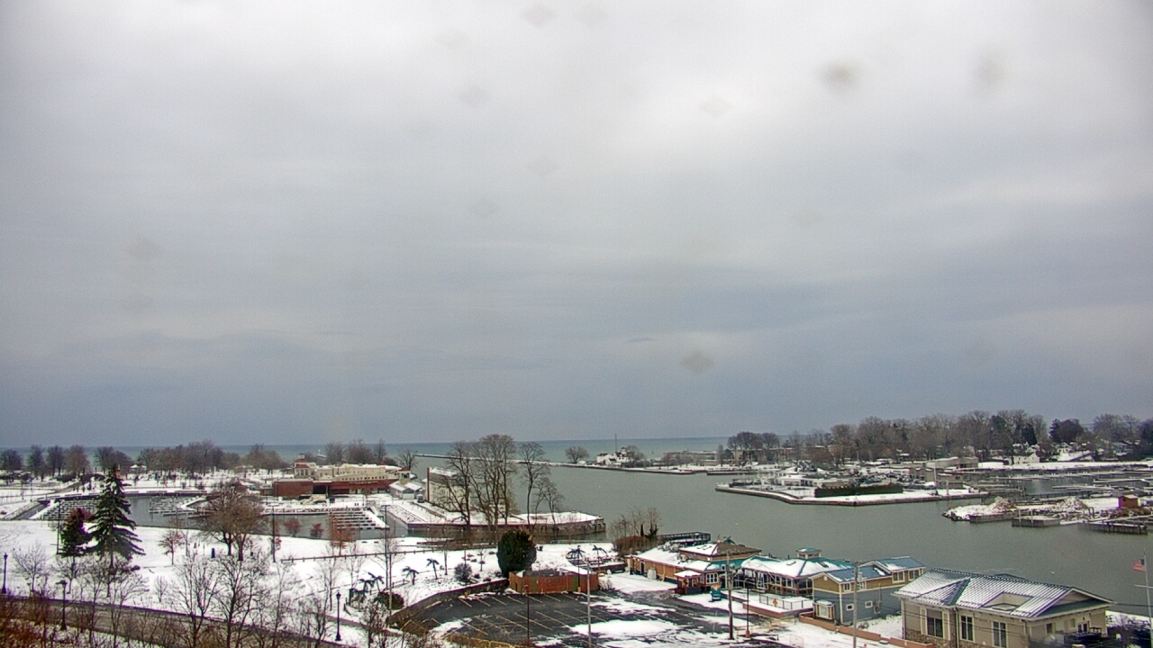 Thumbnail for current weather camera view from Charlotte-Genesee Lighthouse in Rochester, New York