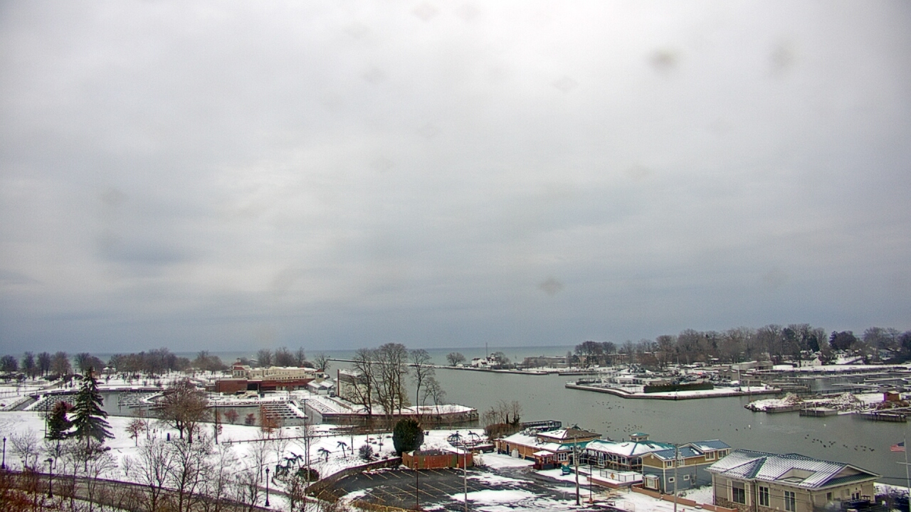 Thumbnail for current weather camera view from Charlotte-Genesee Lighthouse in Rochester, New York