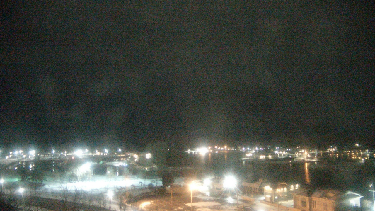 Thumbnail for current weather camera view from Charlotte-Genesee Lighthouse in Rochester, New York