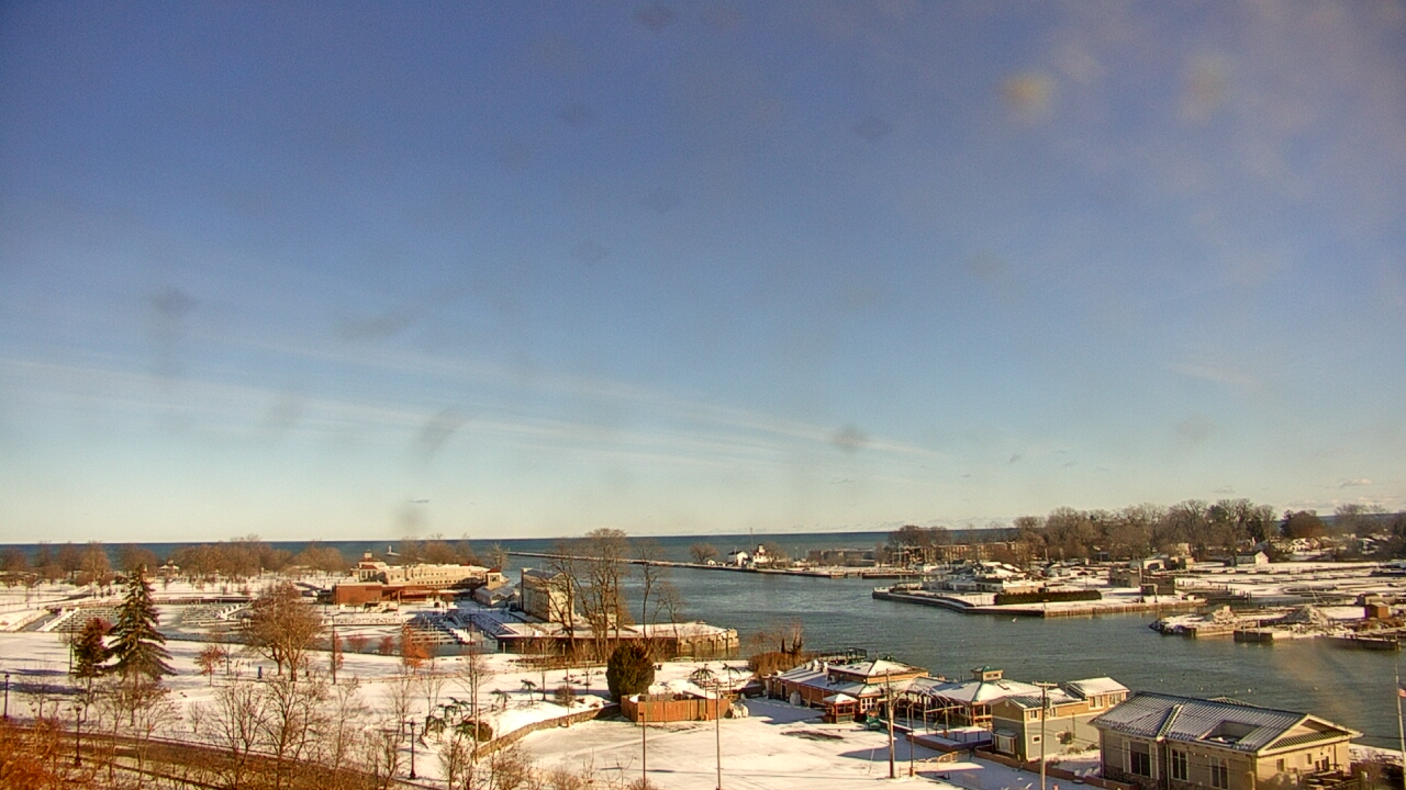 Thumbnail for current weather camera view from Charlotte-Genesee Lighthouse in Rochester, New York